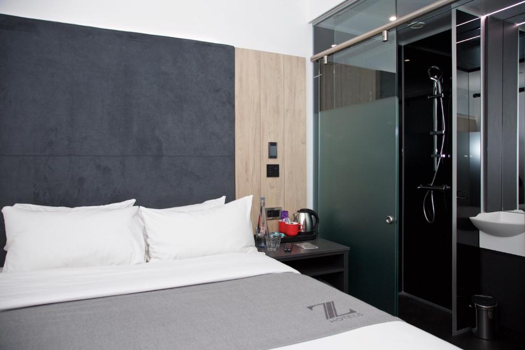 Postel nebo postele na pokoji v ubytování The Z Hotel Bath