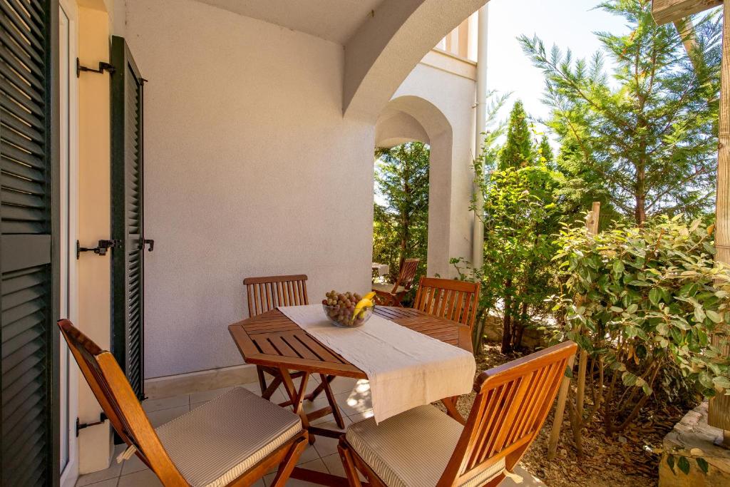 Zahrada ubytování Villas Rab Palit