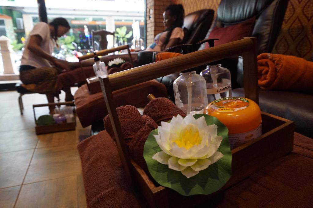 Patong Mansion - SHA Certified - Resim 16