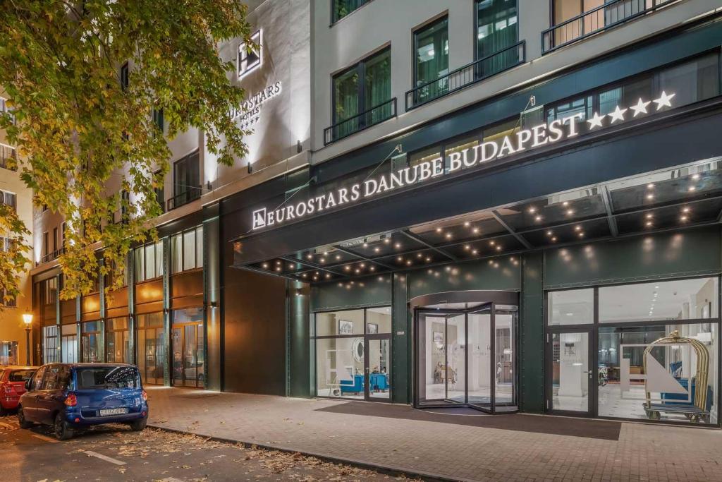 Budova, v ktorej sa hotel nachádza