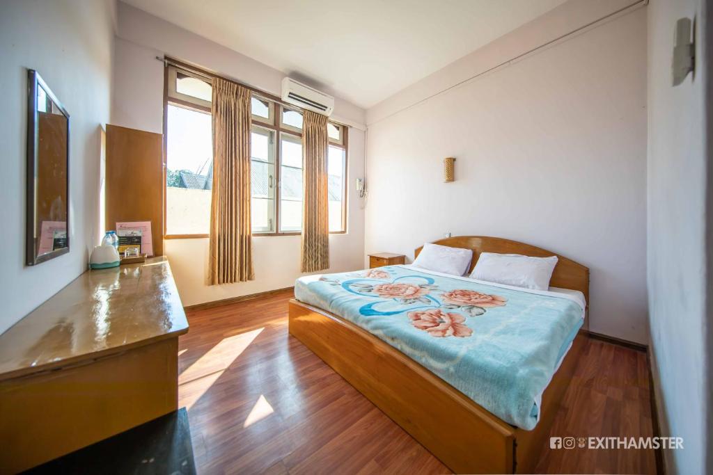 Postel nebo postele na pokoji v ubytování Gypsy Inn
