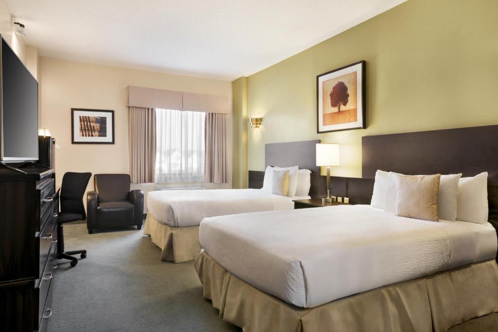 Days Inn by Wyndham Ste. Helene-de-Bagot - Housity