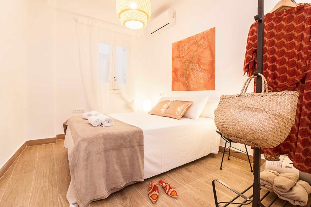 Posteľ alebo postele v izbe v ubytovaní Malaga Center Flat Holidays City Center