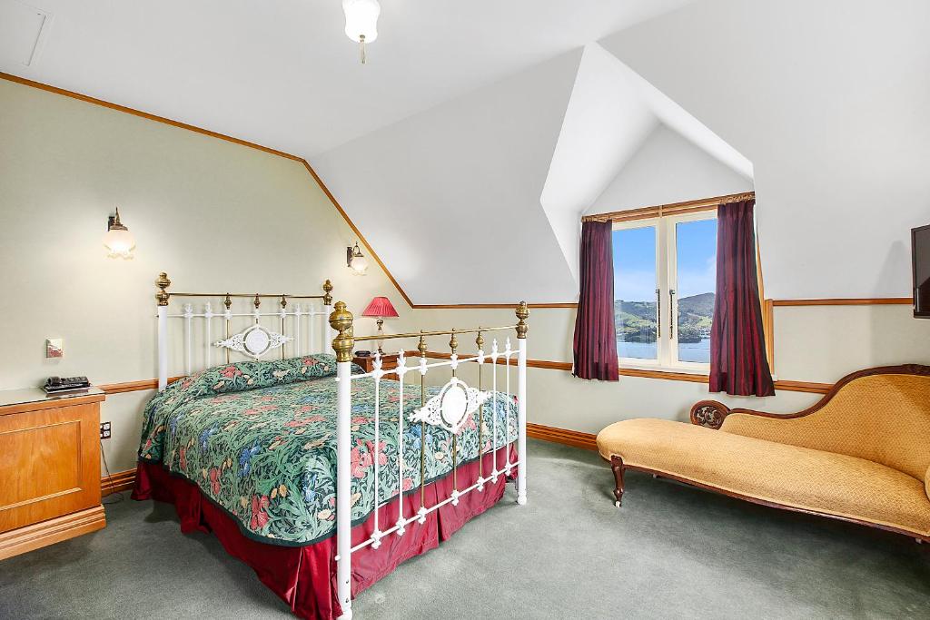 Larnach Lodge & Stable Stay - Resim 7