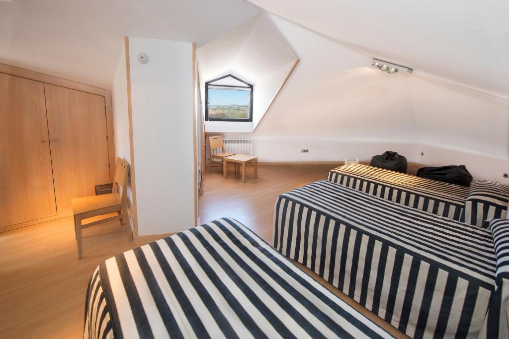 Hotel Puerta de la Santa - 16