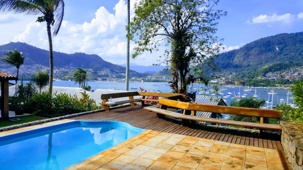  Casa em Angra dos Reis