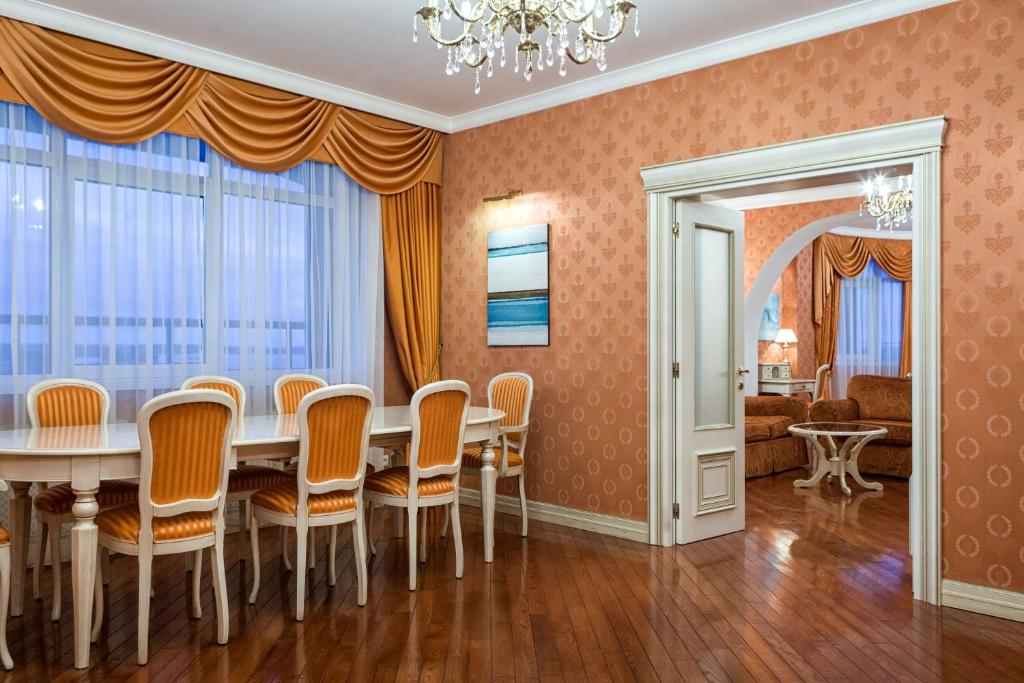 Фотография из галереи Космос Петрозаводск Отель в Петрозаводске