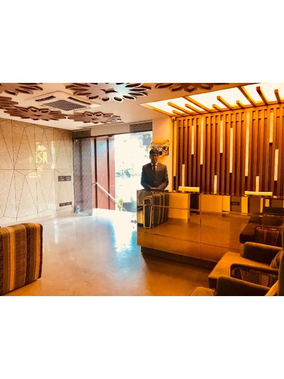 Posezení v ubytování JRD Pride-Business Hotel