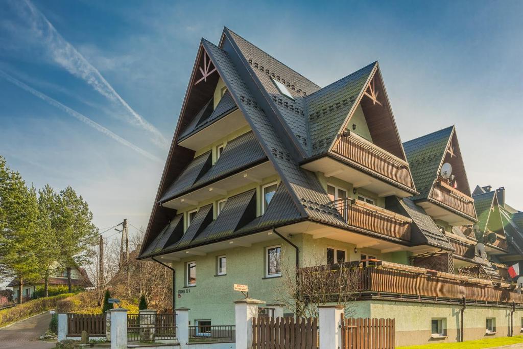 Budova, v ktorej sa apartmán nachádza