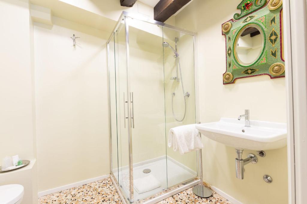 Kúpeľňa v ubytovaní Granda Sweet Suites