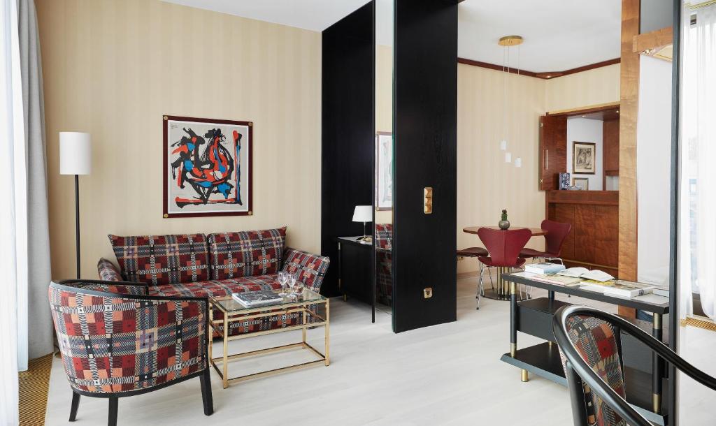 Living Hotel Kanzler - Resim 30