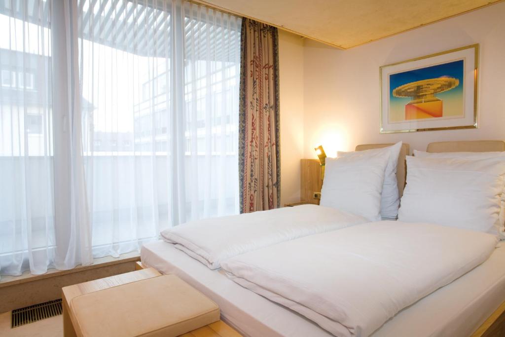 Living Hotel Kanzler - Resim 21