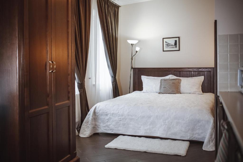 Ekaterinoslav - One-Bedroom Suite