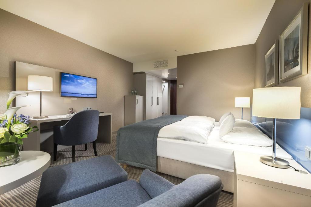 Maritim Hotel Bonn - 6