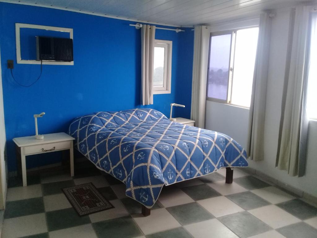  Pier 99 Suites