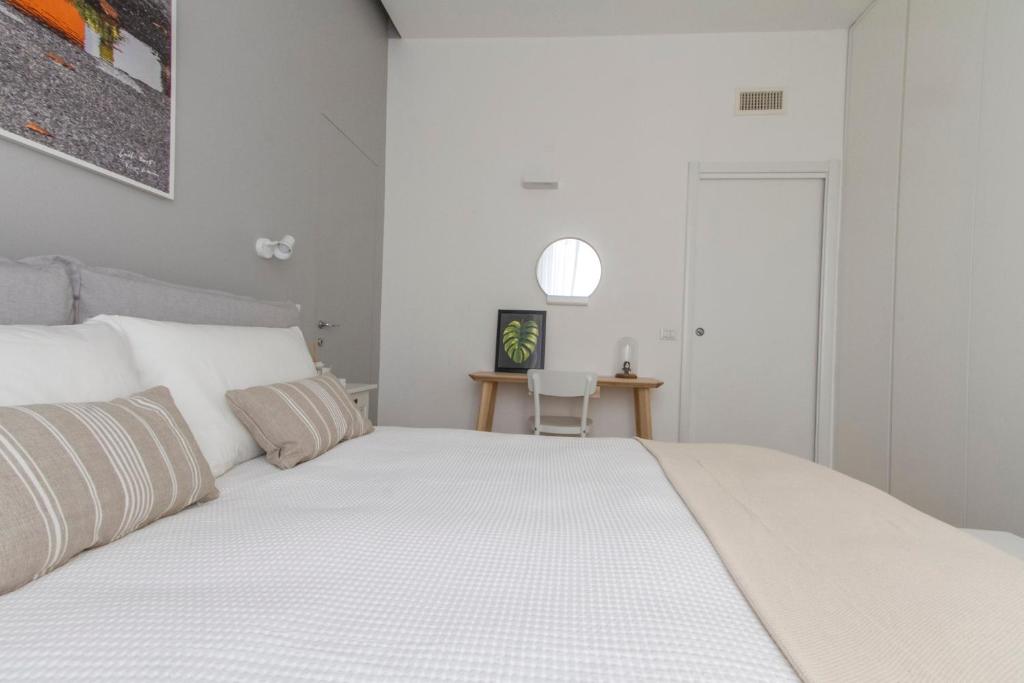 Posteľ alebo postele v izbe v ubytovaní Luxury and spacious apartment (Bocconi)