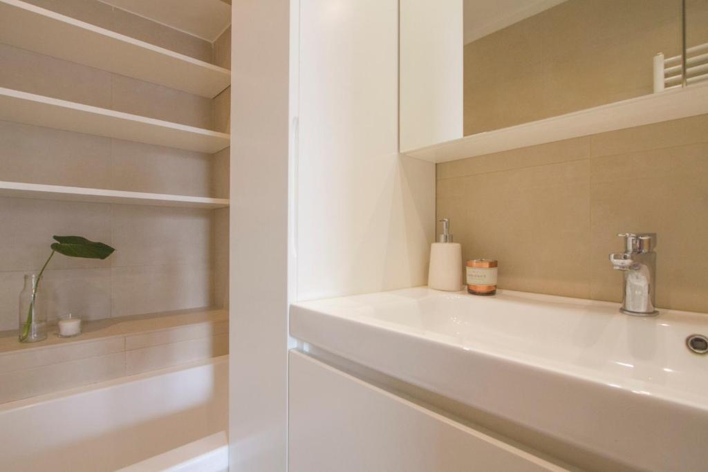 Kúpeľňa v ubytovaní Luxury and spacious apartment (Bocconi)