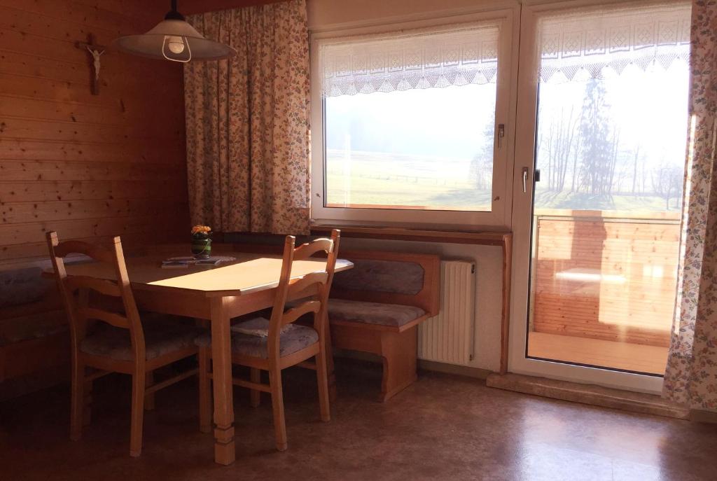 Fotografie z fotogalerie ubytování Ferienwohnung Bechter v destinaci Hittisau