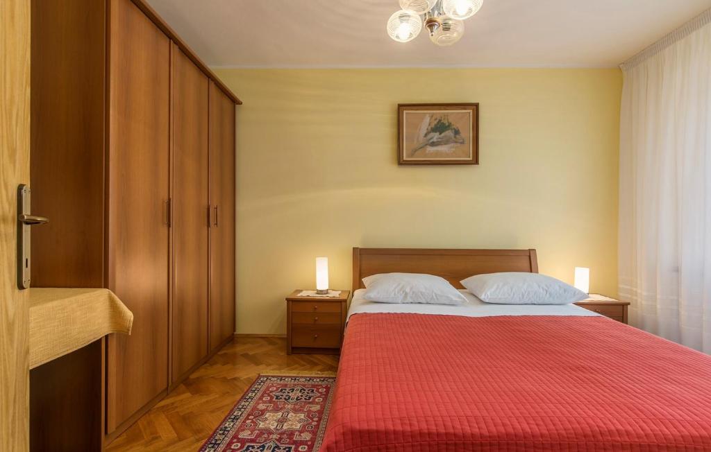 Postel nebo postele na pokoji v ubytování Apartment Complex Silvia