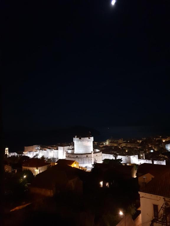 Výhľad na mesto Dubrovník alebo výhľad na mesto priamo z apartmánu