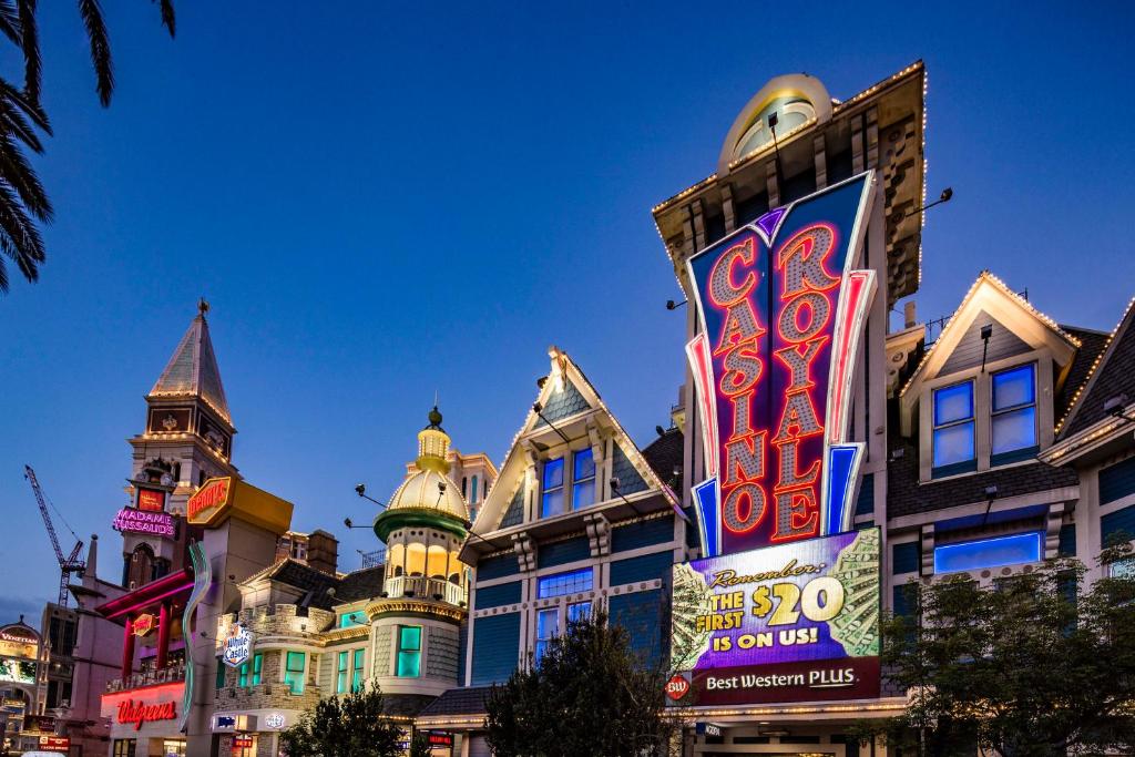 Best Western Plus Casino Royale - Center Strip, Las Vegas – Updated 2022  Prices