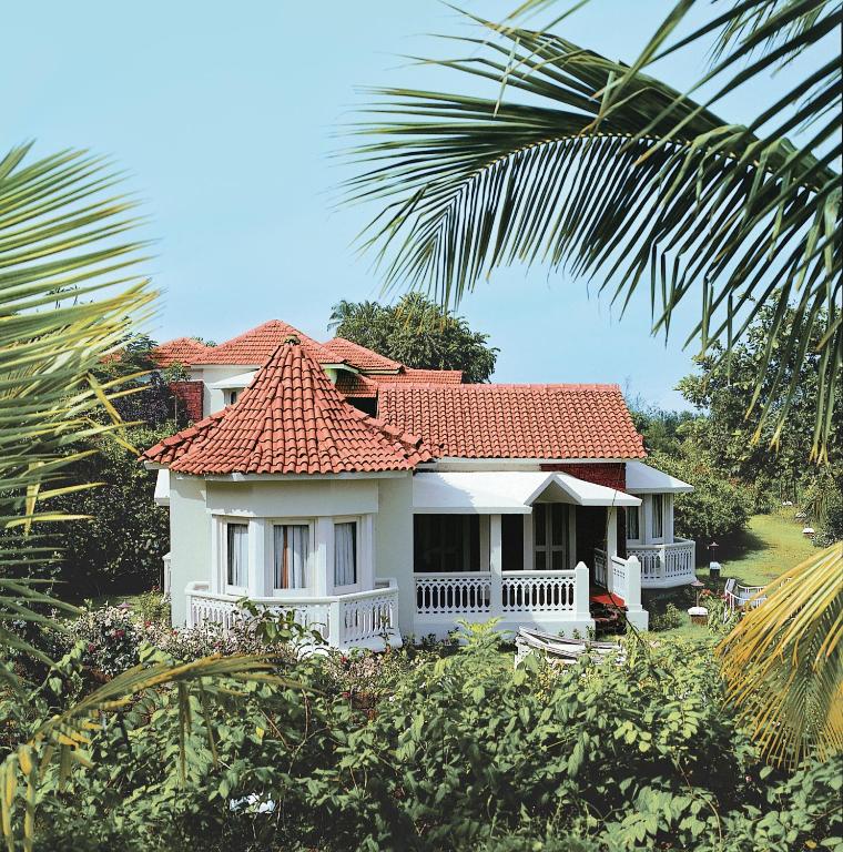Сад в Taj Fort Aguada Resort & Spa, Goa