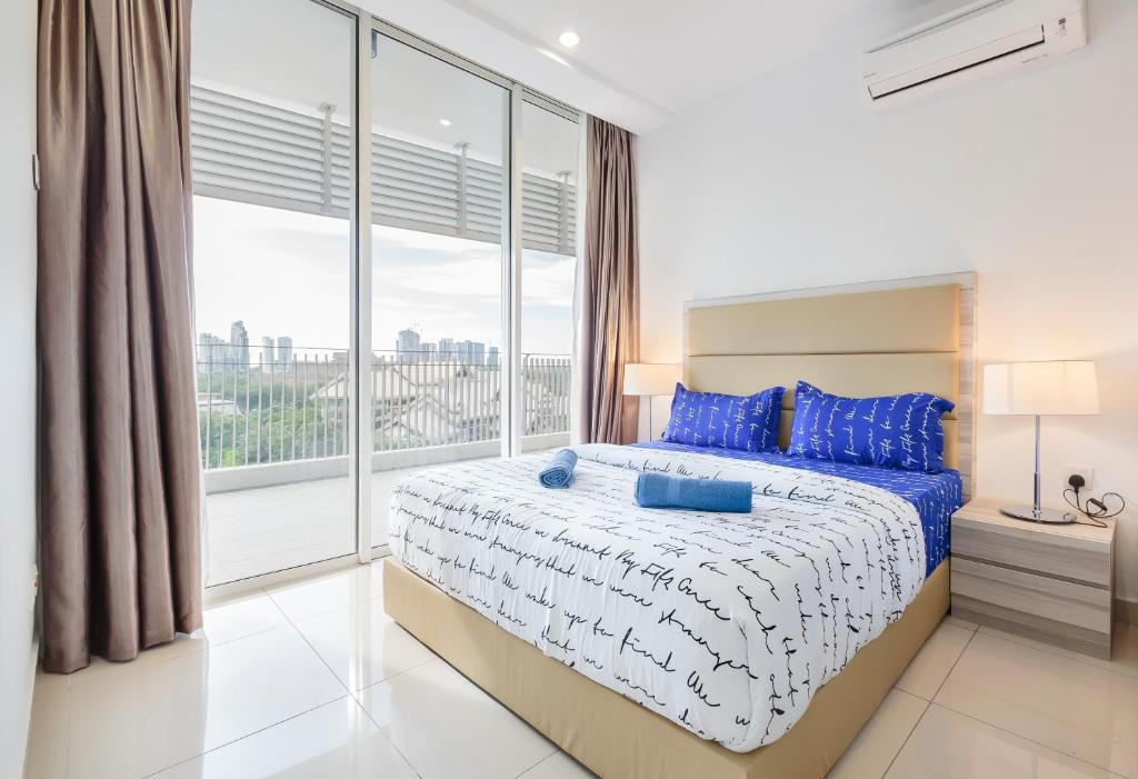 HostaHome Suites at Encorp Marina, mins to Legoland Malaysia - Apartamento De Tres Habitaciones