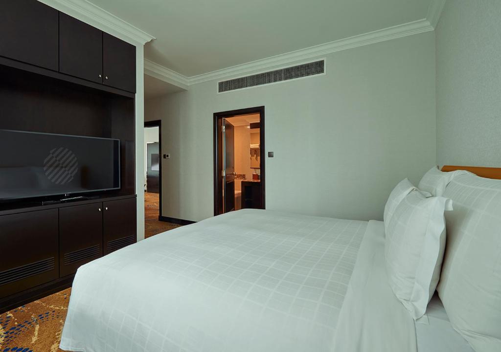 Pullman Kuala Lumpur City Centre Hotel & Residences - Two-Bedroom Apartment