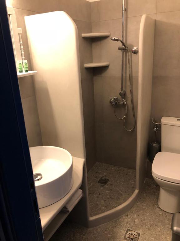 Angie's Studios - 12