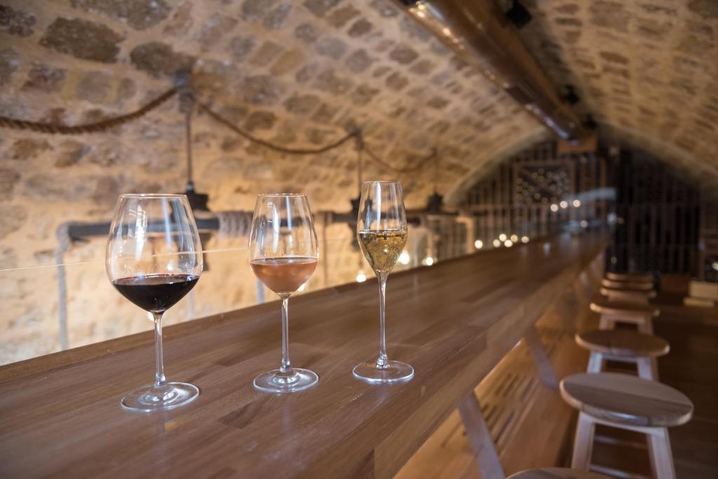 10GR Boutique Hotel & Wine Bar - Resim 10