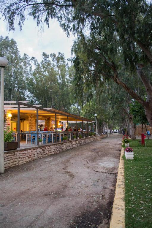 Giardino di Camping Drepanos