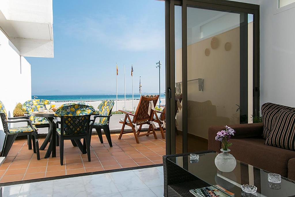 A general sea view or a sea view taken from Az apartmant