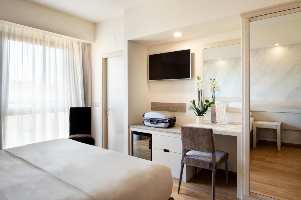 Televisor o centre d'entreteniment de Hotel Grifone Firenze - Meetings & Spa