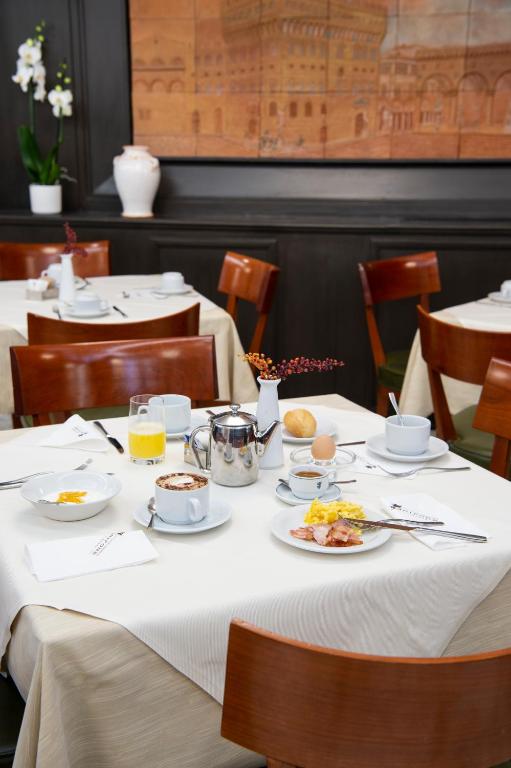 Hotel Grifone Firenze - Meetings & Spa - Resim 13