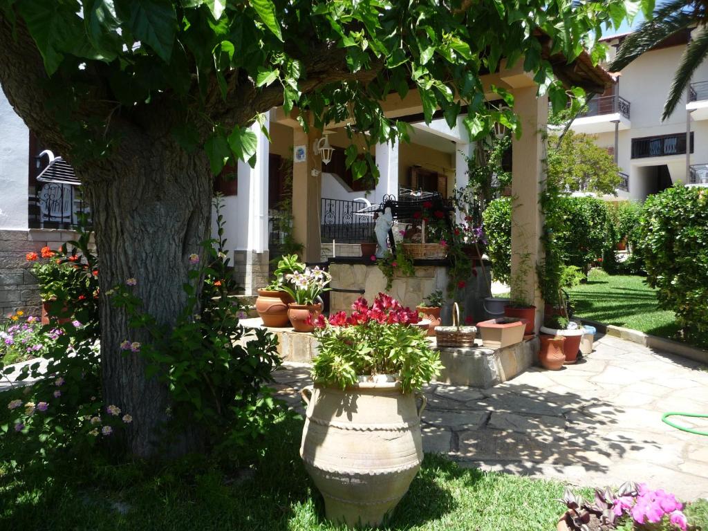 Zahrada ubytování House Evristhenis 1
