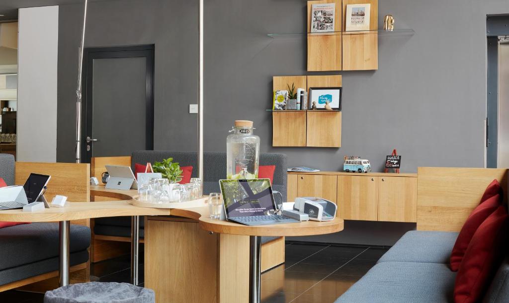 Living Hotel Frankfurt - Resim 16