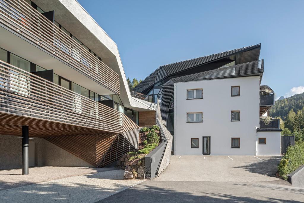 Budynek, w którym mieści się apartament