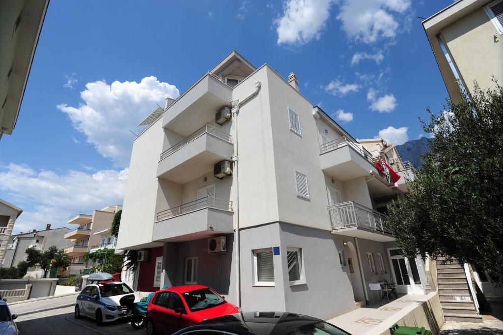 Budova, kde se apartmán nachází