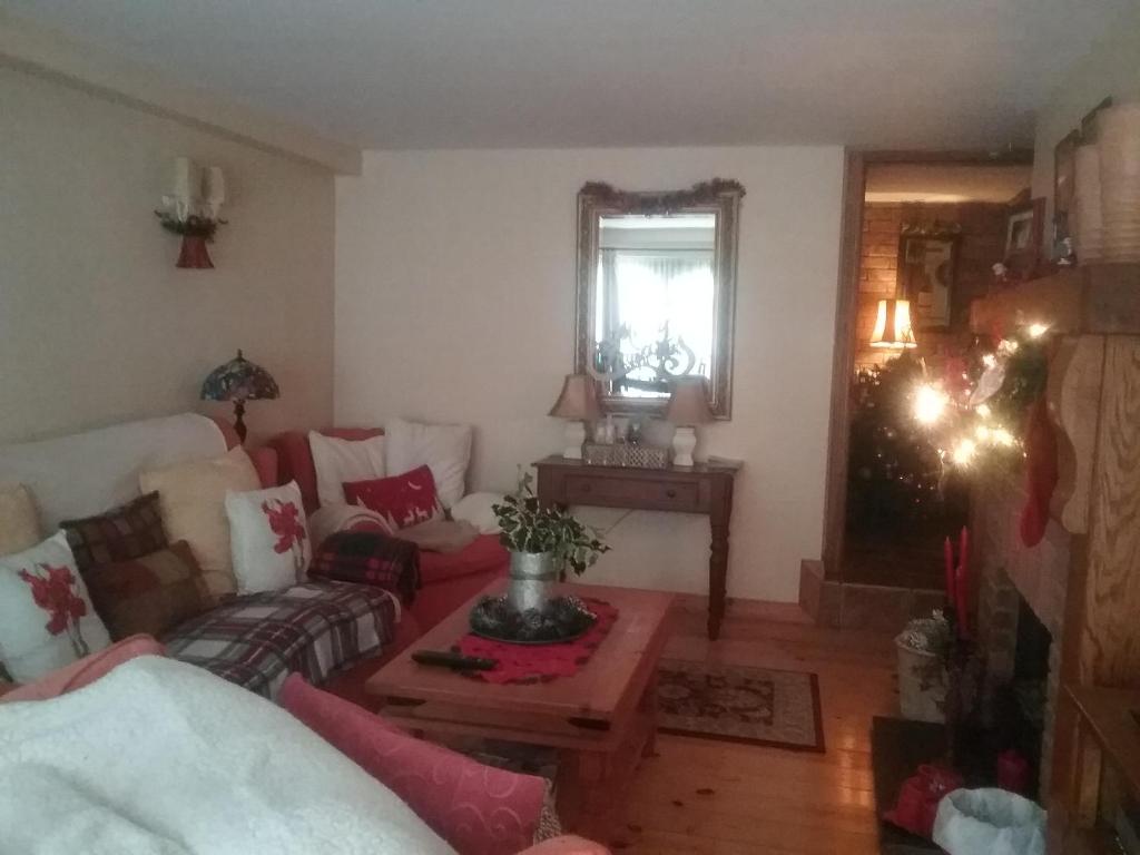 Area soggiorno di Ashleigh House Bed & Breakfast