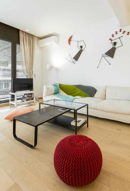 Posezení v ubytování Stylish 3-Bedroom Apartment & Terrace