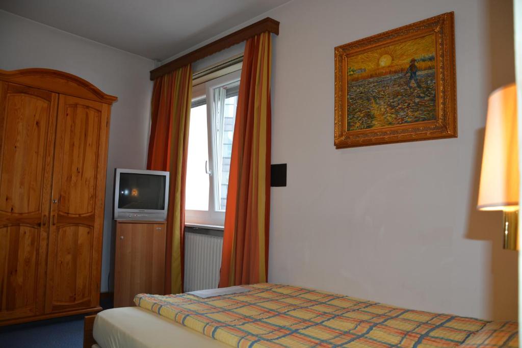 Hotel Dischma - FREE BUS AND TRAIN TICKET - Resim 45