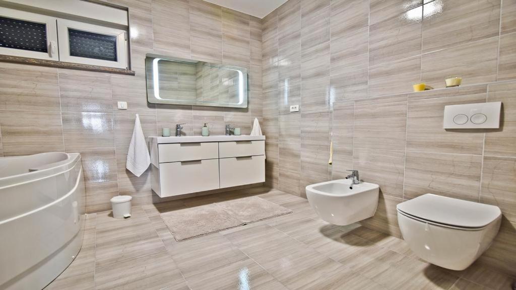 Kúpeľňa v ubytovaní Villa Jela Zadar