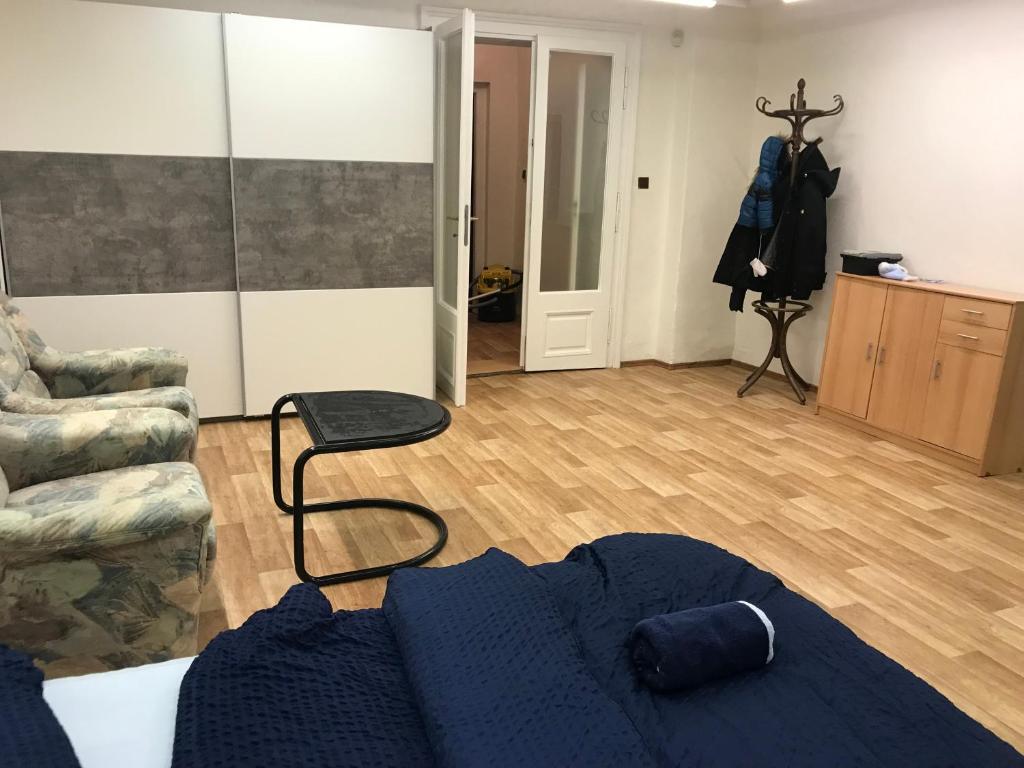 Old Town Apartments R11 - Apartamento De Tres Habitaciones