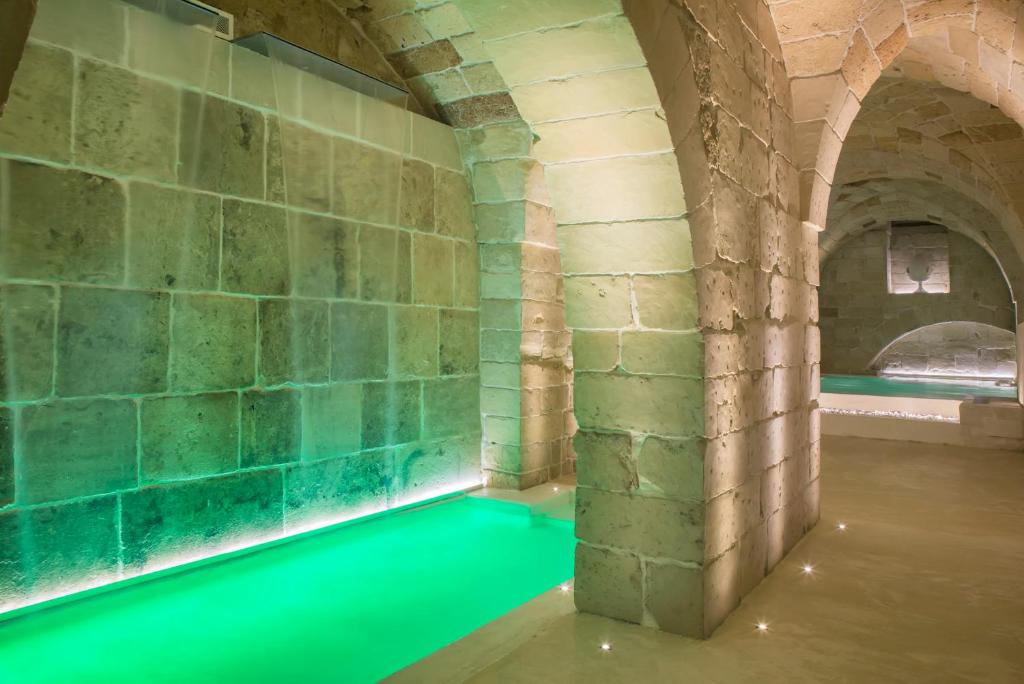 Bazén v ubytování ReLuxe Private Wellness nebo v jeho okolí