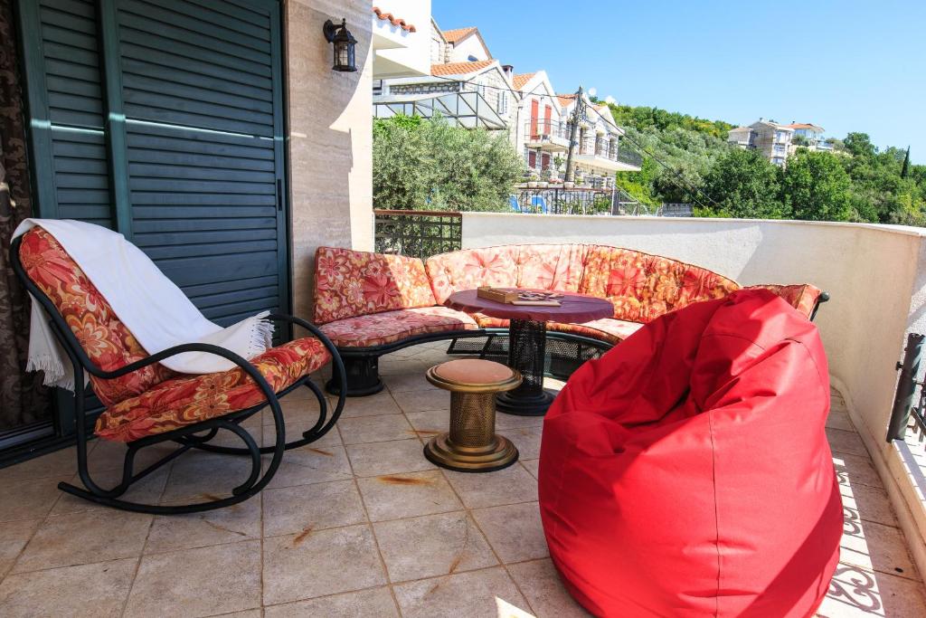Balkón nebo terasa v ubytování Zen Luxury Villa