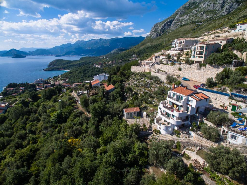 Příroda nedaleko apartmánu