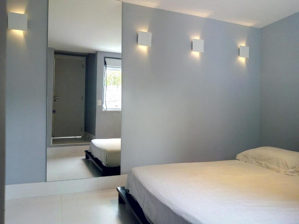  Excelente casa na areia da praia da Ferradura