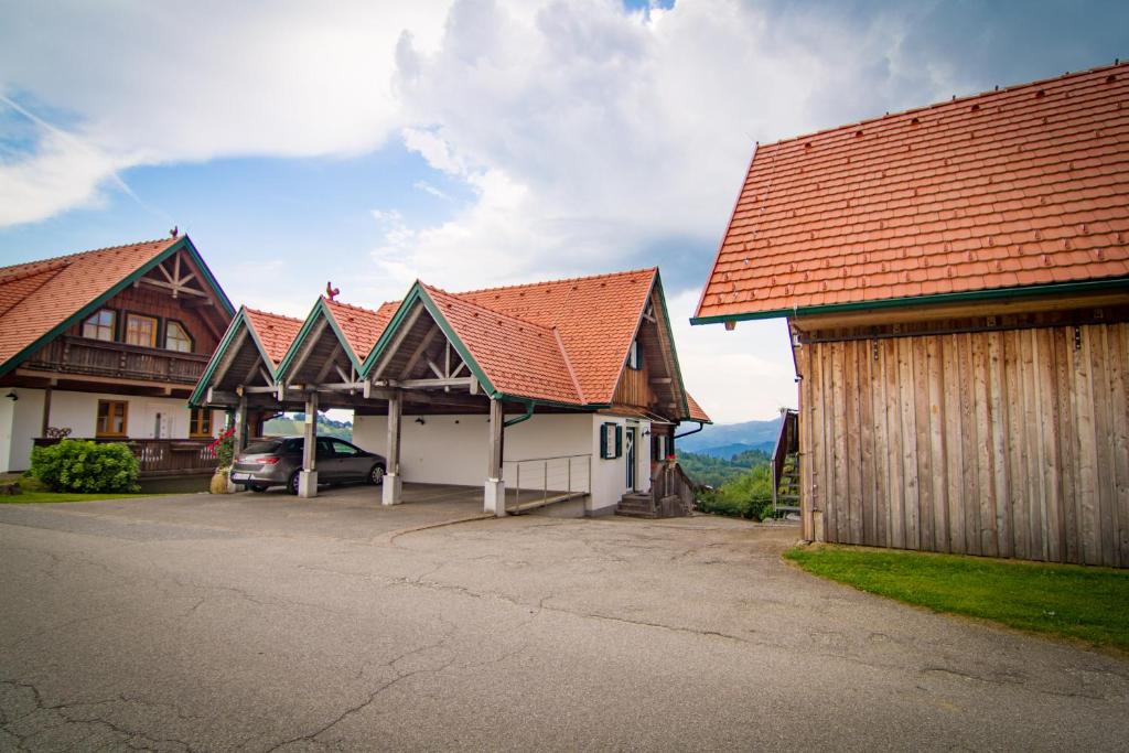 Budova, v ktorej sa dovolenkový dom nachádza