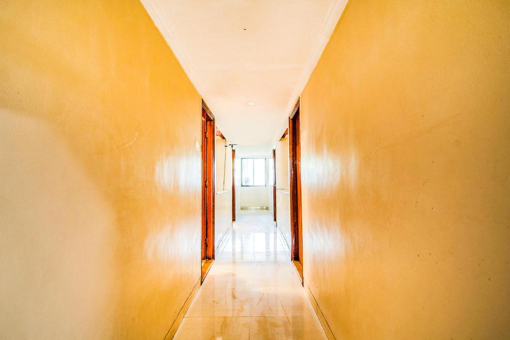 Fotografie z fotogalerie ubytování FabExpress Karishma - Shivaji Nagar, Pune v destinaci Puné