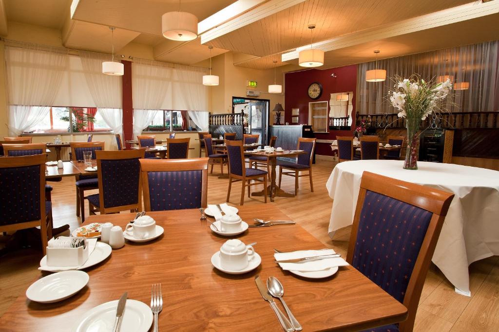 Εστιατόριο ή άλλο μέρος για φαγητό στο West County Hotel